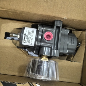 สินค้าใหม่ FisherS 67CFR-237 ตัวควบคุมอุปกรณ์เครื่องมือวัด 67C 67CR 67CS 67CSR 67CF 67CFR 67CFS 67CFSR - Product Image 2