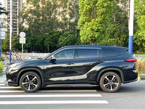 Toyota Crown Kluger Híbrido <span class=keywords><strong>2022</strong></span>, 2.5L, 192 CV, Tracción en las Cuatro Ruedas, Premium - Silenciosidad a Nivel de Crown, Autonomía Híbrida de Más de 1000 km, Tracción en las Cuatro Ruedas E-Four - Product Image 2