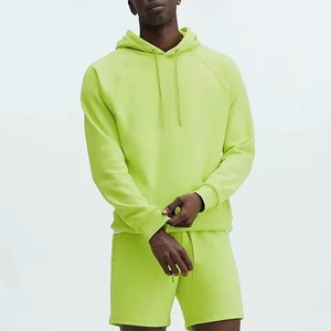Ensemble court pour homme personnalisé OEM, qualité supérieure, polyester et coton, sweat à capuche et short, nouvelle collection, en vente. - Product Image 1