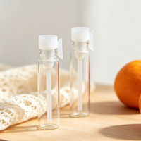 Botol Vial Kaca Kosong Mini 0.5ml 1ml 2ml 3ml untuk Serum Perawatan Kulit, Parfum, Kosmetik dengan Penutup Stik