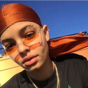 Nouvelles Lunettes de Soleil Rétro 2019 pour Femmes, Logo Personnalisé, Mignonnes, Petites, Fines, Sans Monture, Rectangulaires - Product Image 3