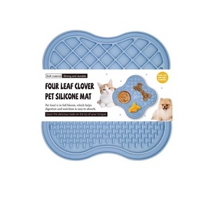 แผ่นรองอาหารสัตว์เลี้ยงซิลิโคนรูปวงรีกันลื่นสำหรับสุนัขและแมว ช่วยให้เลียและกินอาหารได้อย่างช้าลง พร้อมช่องแบ่งอาหาร - Product Image 3