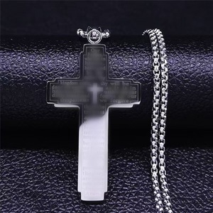 Yeni Çok Satan İngilizce Harfli Çapraz Kolye, Trend Hip-hop Paslanmaz Çelik Kolye - Product Image 1