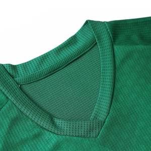 2025 mejor diseño poliéster Venta caliente Pakistán secado rápido alta calidad uniforme de fútbol americano - Product Image 3