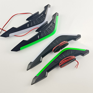 Ailerons latéraux LED Qiangye pour moto, 20 cm, pièces de modification universelles pour la décoration de la carrosserie de scooter - Product Image 2