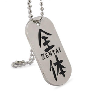 소프트 에나멜 로고 각인이 특징인 맞춤형 스테인리스 스틸 아연 합금 패션 메탈 군번줄 펜던트 목걸이 - Product Image 4