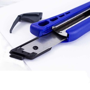 M&G Utility <b>Knife</b> 18mm Wide Blade Auto <b>Lock</b> Office Cutter Ass91320 - Product Image 3