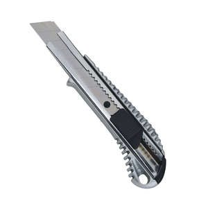 Trimm messer Robuste Zink legierung aus 18 mm abschnapp barer Box Cutter Sliding Blade Offisive Utility Knives - Product Image 1