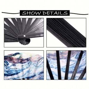 Abanicos Plegables de Bambú Grandes de 33 cm para Fiestas, Abanicos Ecológicos para Bodas con Diseño de Nubes Pintados a Mano - Product Image 3