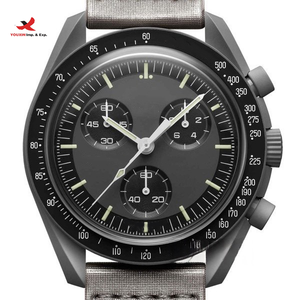Reloj de Cuarzo para Hombre Space Heat con Cronógrafo de Seis Agujas, Luminoso, Resistente al Agua, GZ RTS, Pedido Mixto al por Mayor - Product Image 1