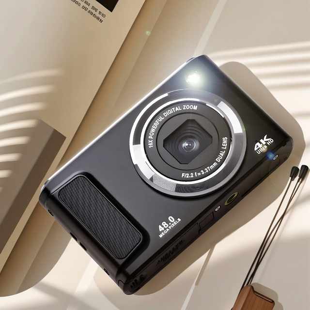 Retro Style Vintage 4K Pocket 48MP Mini UV Point Shoot Outdoor Activities 4K Video Resolution Digital Camera 2"-3" Screen