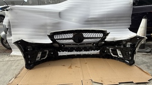 Offre Spéciale pour <span class=keywords><strong>Mercedes</strong></span> Benz Classe C W205 C180 C200 C260 <span class=keywords><strong>C300</strong></span> Kit de carrosserie de pare-chocs Ventes directes d'usine - Product Image 6