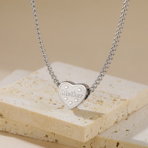 Vente chaude En Acier Inoxydable Coeur Collier Famille Bijoux Cadeau Amant Vous Maman Père Fils Fille Collier Cadeau - Product Image 3