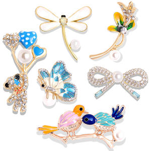 新しいスタイルのヨーロッパとアメリカで人気の高級感のあるクリスタルスワンヴィンテージブローチ - Product Image 5