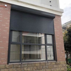 Stores enrouleurs modernes en alliage d'aluminium vertical, <span class=keywords><strong>anti</strong></span>-effraction, avec moustiquaire en acier inoxydable, vente directe usine - Product Image 3