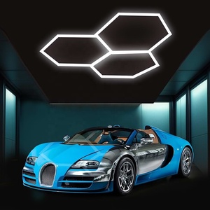Plafonnier LED hexagonal blanc froid personnalisé en usine, éclairage professionnel pour atelier de detailing automobile, garage, bureau, éclairage de travail en nid d'abeille - Product Image 3