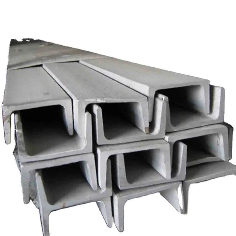 Canal galvanizado superventas del fabricante, tipo C estructura de acero, Canal C perforado de acero GI