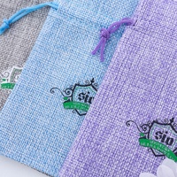 Pochettes en Jute avec Logo personnalisé de haute qualité, pochettes écologiques en toile de Jute avec cordon, emballage cadeau, vente en gros, pièces