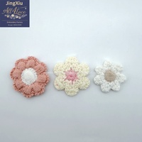 Applique florale au crochet faite main en fil de coton pour vêtements, sacs, chapeaux et accessoires textiles DIY