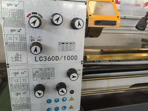 Torno horizontal para metalurgia LC360A/1000 de fácil manejo, precio competitivo para taller, venta al por mayor desde China - Product Image 4
