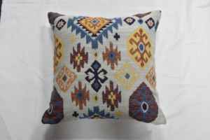 Funda de Cojín Decorativa Jacquard Ecológica y Personalizable, con Solidez del Color 3-4, para Uso en Hogar y Hotel, 100% Poliéster, Krivian Exports - Product Image 3