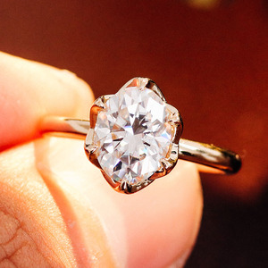 Venta al por mayor personalizado GRA certificado 10K 14K 18K sólido Real oro moissanita diamante boda anillo de compromiso conjunto para mujer joyería - Product Image 1