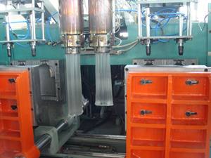 Mesin Cetak Tiup 55Mm 0.<span class=keywords><strong>2</strong></span>-2L, Mesin Cetakan Ekstrusi HDPE - Product Image 2