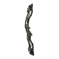 Riser de tir à l'arc métallique personnalisé 25 "droitier noir bleu ILF Recurve Bow Riser pour la compétition