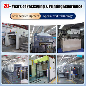 Sacs en papier de luxe avec poignées <span class=keywords><strong>et</strong></span> ruban, logo imprimé estampé or, sacs cadeaux noirs personnalisables pour promotions - Product Image 5