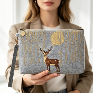 Bolsa de Maquillaje Navideña Estética con Diseño de Ciervo Dorado, Bolsa de Aseo Ecológica de Fieltro para Regalos de Fiesta Navideña, Personalizable - Product Image 5