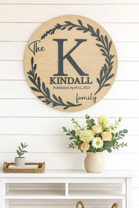 Letrero Redondo de Madera Grabado Ecológico con Inicial de Apellido para Regalo de Inauguración de Casa, Boda o Inmobiliario - Product Image 2