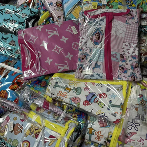 Großhandel RTS Lässige Bambuskleidung für Jungen Mysteriöse Box Charakter-Bedruckter Langarm-Pyjama-Set Großhandel RTS Charakter - Product Image 2