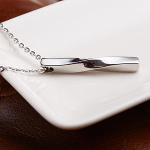 Edelstahl Twist Long Strip Anhänger Hip Hop Halskette Farb schnelle Long Stick Anhänger Halskette - Product Image 4