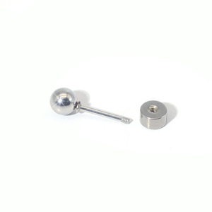 Boucles d'oreilles clous en acier inoxydable 0,8x6mm avec dos fileté, bijoux de piercing, clous d'oreilles tendance - Product Image 4