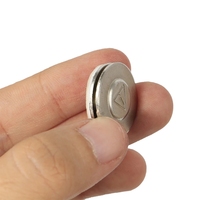 Badge de nom magnétique réutilisable en plastique Ndfeb, étiquette de nom permanente pour vêtements