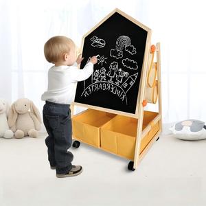 Tablero <span class=keywords><strong>de</strong></span> <span class=keywords><strong>dibujo</strong></span> ajustable para niños con forma <span class=keywords><strong>de</strong></span> casa y soporte para cuadros con bolsa <span class=keywords><strong>de</strong></span> almacenamiento - Product Image 1