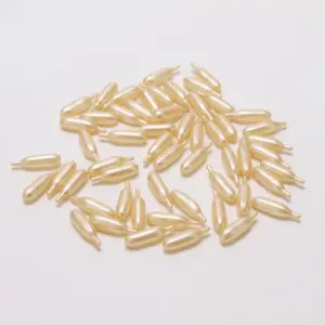 Formule de test de laboratoire Sérum de collagène pour la peau perlée Capsules pour le visage à la vitamine E Huile de visage Peptide Night Bulk Capsules