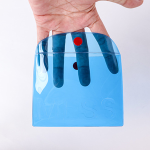 Pochette d'emballage personnalisée transparente en PVC avec fermeture à bouton-pression - Product Image 6