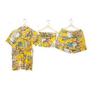 Conjunto de pijama de algodón 100% hecho a mano en India, transpirable, con estampado de mono vintage, ropa de dormir corta para mujer. - Product Image 1