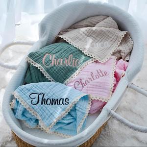 Coperta <span class=keywords><strong>per</strong></span> Neonati in Mussola Biologica Kaiyue, Personalizzata con <span class=keywords><strong>Nome</strong></span> Ricamato, Regalo <span class=keywords><strong>per</strong></span> Baby Shower - Product Image 3
