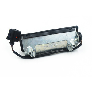 Interruptor de Puerta Trasera Volkswagen 1J0827566D Negro, Pieza de Repuesto para Bora Passat B5 - Product Image 4