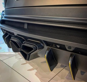Pare-chocs arrière de kit de carrosserie en fibre de carbone sèche de Style M + diffuseur arrière pour <span class=keywords><strong>Lamborghini</strong></span> <span class=keywords><strong>URUS</strong></span> - Product Image 5