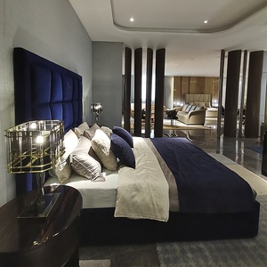เตียงคู่ขนาดคิงไซส์สไตล์อิตาลี Letto รุ่น Elegante สีน้ำเงินกำมะหยี่ เตียงหรูหราสำหรับวิลล่า เฟอร์นิเจอร์ดีไซเนอร์ DIVANO-8940 เตียงคิงไซส์ DIVANO- - Product Image 2