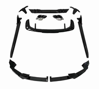 Kit carrosserie style MP noir pour BMW X5 G05 2023+ LCI, comprenant lèvre avant, lèvre arrière, jupes latérales et spoiler de toit, aspect carbone