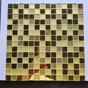 Vente en gros de <span class=keywords><strong>carreaux</strong></span> de mosaïque de <span class=keywords><strong>verre</strong></span> bon marché en bleu <span class=keywords><strong>pour</strong></span> piscines et décorations de portes - Product Image 3