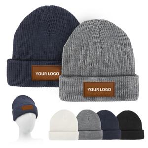 Nouveau bonnet en tricot côtelé chaud en acrylique 100% pour l'automne-hiver 2025, logo personnalisé promotionnel, avec patch en simili cuir - Product Image 1