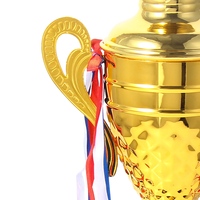 Diamant Forme Haute Cap Trophée Coupe Métal pour Sports Awards Creative Moderne Unique Métal Trophée Football Trophy Cup Awards