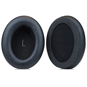 Coussinets d'oreille de remplacement pour écouteurs JBL TOUR ONE M2, avec matériau doux et respirant en cuir protéiné - Product Image 1