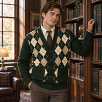 Cardigan en tricot Argyle pour homme, col en V, boutonné, style vintage preppy, manches longues avec poches, logo personnalisé, OEM ODM, vente en gros