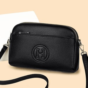<span class=keywords><strong>Sac</strong></span> bandoulière <span class=keywords><strong>femme</strong></span> tendance 2025 – Nouveau style polyvalent, simple, en <span class=keywords><strong>cuir</strong></span>, avec lettres, fermeture éclair, style coréen - Product Image 5